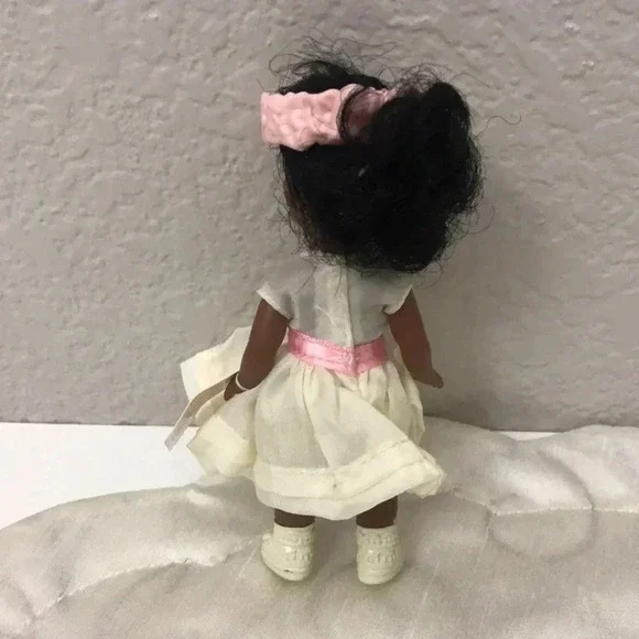 Madame Alexander Flower Girl and Ring Carrier - Picture 4 of 7